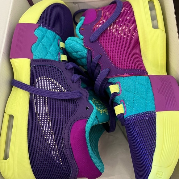 Nike ACG Purple and Teal Sneakers